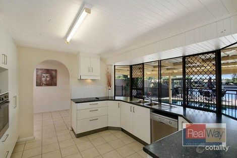 Property photo of 39 Boolagi Drive Wurtulla QLD 4575