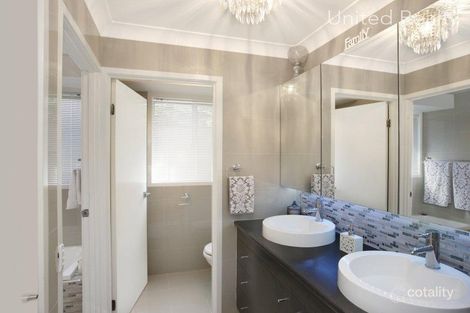 Property photo of 5 Milparinka Close Hoxton Park NSW 2171