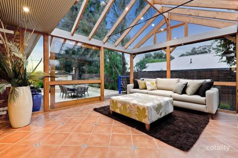 Property photo of 2 Manning Road Eltham North VIC 3095