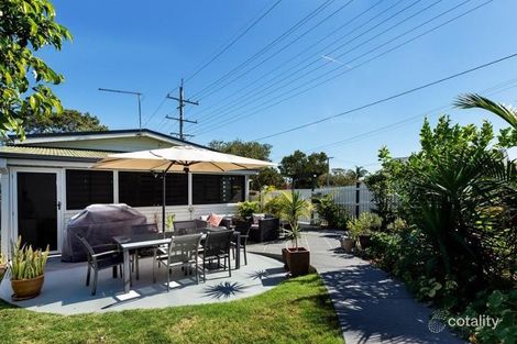 81 Eversleigh Rd, Scarborough, QLD 4020