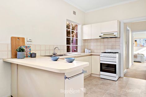 Property photo of 6/24-30 Hotham Street East Melbourne VIC 3002
