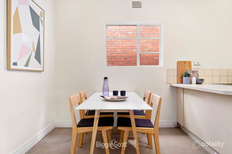 Property photo of 6/24-30 Hotham Street East Melbourne VIC 3002