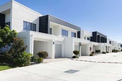 3/156 Marina Quays Bvd, Hope Island, QLD 4212