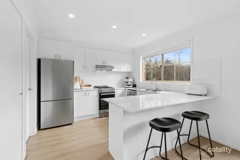 Property photo of 1/4 Burdekin Road Highton VIC 3216