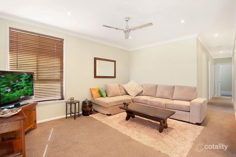 35 Melrose Ave, Gorokan, NSW 2263