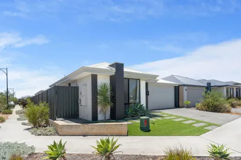 Property photo of 34 Amethyst Street Treeby WA 6164