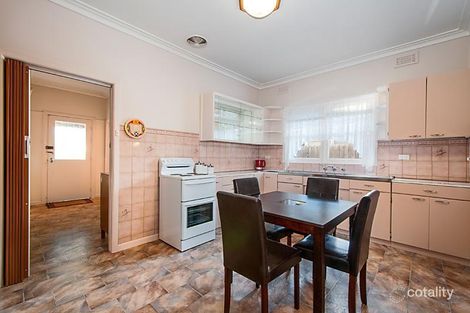 Property photo of 31 Cypress Avenue Brooklyn VIC 3012