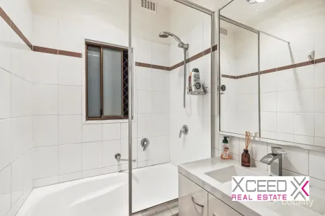 Property photo of 31 Manolas Way Girrawheen WA 6064