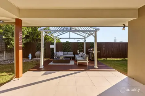 Property photo of 17 Ravenbourne Circuit Capalaba QLD 4157