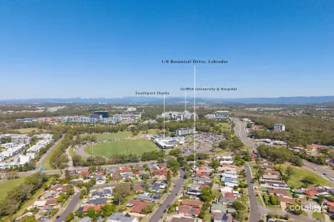Property photo of 1/6 Botanical Drive Labrador QLD 4215