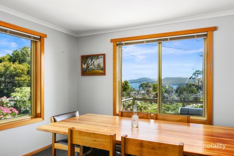 Property photo of 17 Skeggs Avenue White Beach TAS 7184