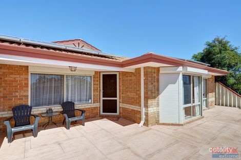 Property photo of 16 Combewood Loop Carramar WA 6031