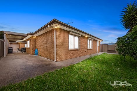 Property photo of 16 Fulton Retreat Sunshine North VIC 3020