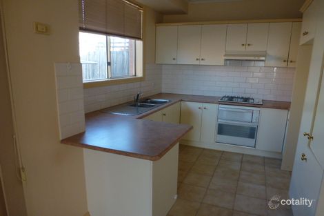 4/90-92 Pine St, Reservoir, VIC 3073