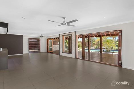 Property photo of 5 Cheviot Close Benowa QLD 4217