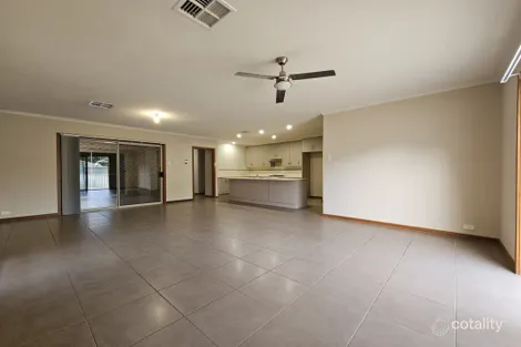 Property photo of 5 McGonigal Drive Willaston SA 5118