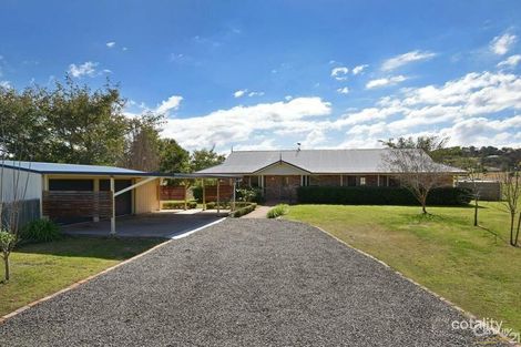 12 Andrews Ct, Hodgson Vale, QLD 4352