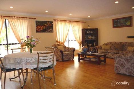 Property photo of 26 Byron Circuit Flinders NSW 2529