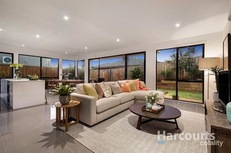 Property photo of 5 Besra Drive Doreen VIC 3754