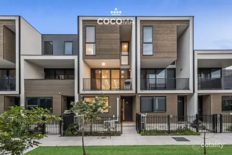 Property photo of 13 Acacia Mews Springvale VIC 3171