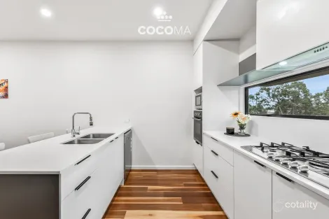 Property photo of 13 Acacia Mews Springvale VIC 3171