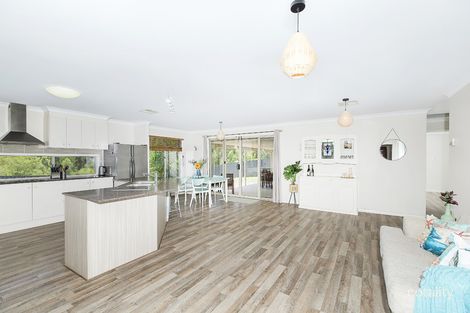 Property photo of 200 Northlakes Drive Cameron Park NSW 2285