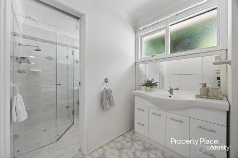 Property photo of 22 Nambucca Place Padstow Heights NSW 2211