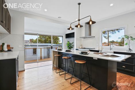 Property photo of 17 Pioneer Street Warragul VIC 3820
