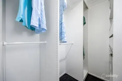 Property photo of 27 Grandview Place Carindale QLD 4152