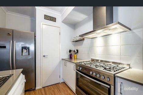 Property photo of 36 Haflinger Avenue Clyde North VIC 3978