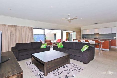 Property photo of 70 Mossvale Drive Wakerley QLD 4154