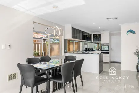 Property photo of 11 Brookside Square Canning Vale WA 6155