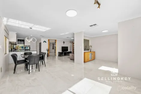 Property photo of 11 Brookside Square Canning Vale WA 6155