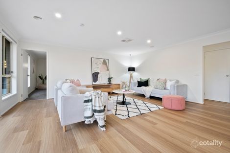 Property photo of 128 Lennon Boulevard Point Cook VIC 3030