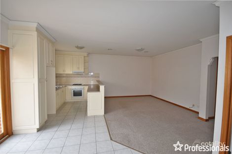 Property photo of 2/5 Charles Street Mooroolbark VIC 3138