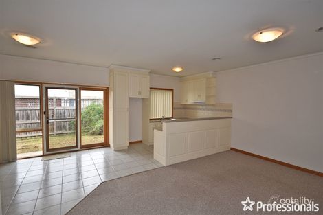 Property photo of 2/5 Charles Street Mooroolbark VIC 3138