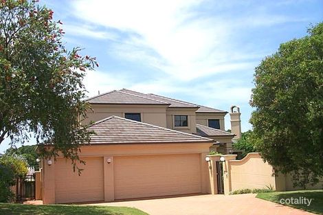 18 Lancelin Dr, Mermaid Waters, QLD 4218