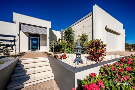 Property photo of 13 Starfish Crescent Bargara QLD 4670