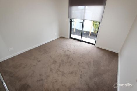 Property photo of 19 Monteith Place Ballarat Central VIC 3350