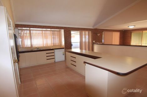 Property photo of 28 Sylvan Crescent Leeming WA 6149