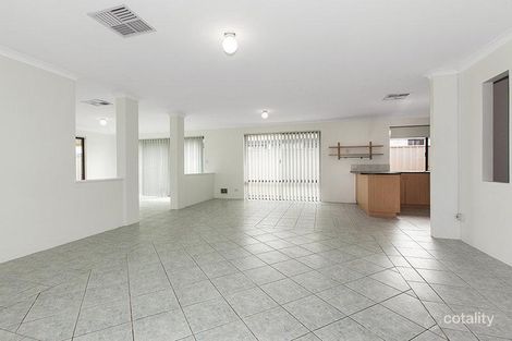 Property photo of 11 Tarwhine Close South Lake WA 6164