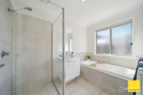 Property photo of 5/20A Emmett Street Golden Square VIC 3555