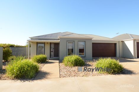 Property photo of 1/8 John Monash Boulevard Mildura VIC 3500