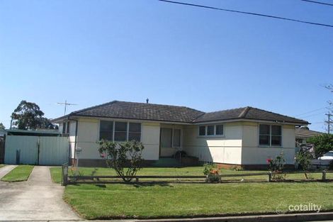 23 Nicholls St, Warwick Farm, NSW 2170