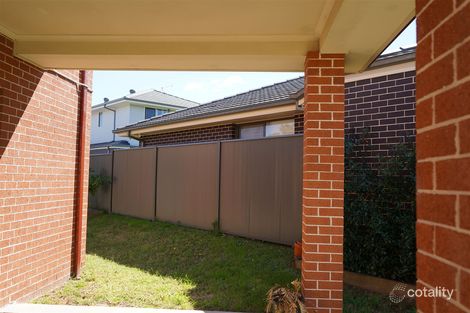 Property photo of 17 Murcutt Street Ropes Crossing NSW 2760