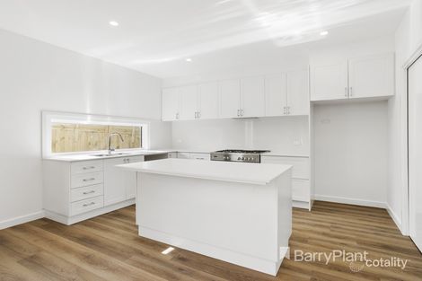 Property photo of 2/24 Mark Street Rosebud VIC 3939