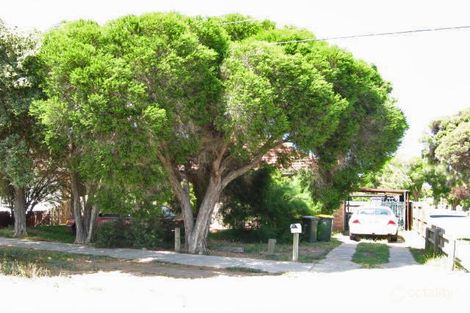 1/51 Ridgeway Pde, Sunshine West, VIC 3020