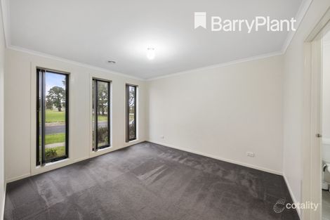 Property photo of 92 Murphy Road Pakenham VIC 3810