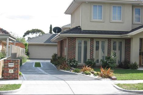 Property photo of 2/35 Winbourne Road Mount Waverley VIC 3149