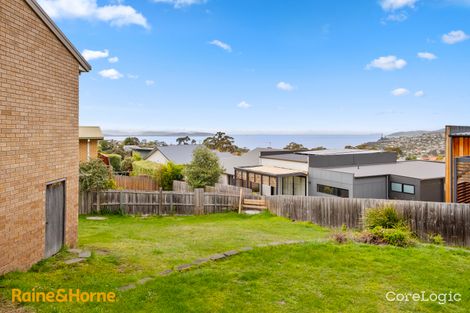 Property photo of 26 Stirling Avenue Blackmans Bay TAS 7052